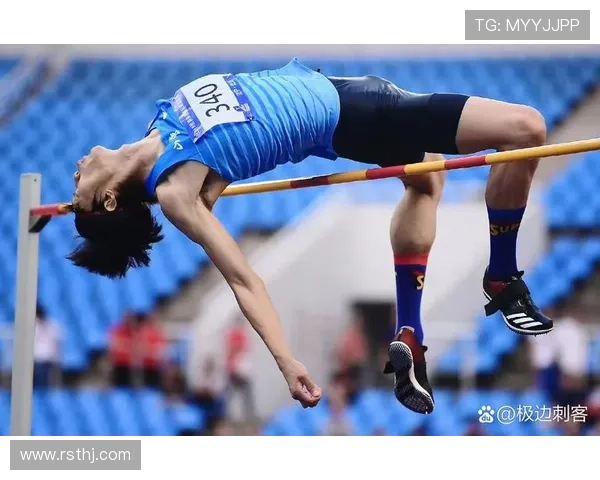 ...后复出还能夺冠,张国伟：搞笑是娱乐大众,跳高才是执念-....